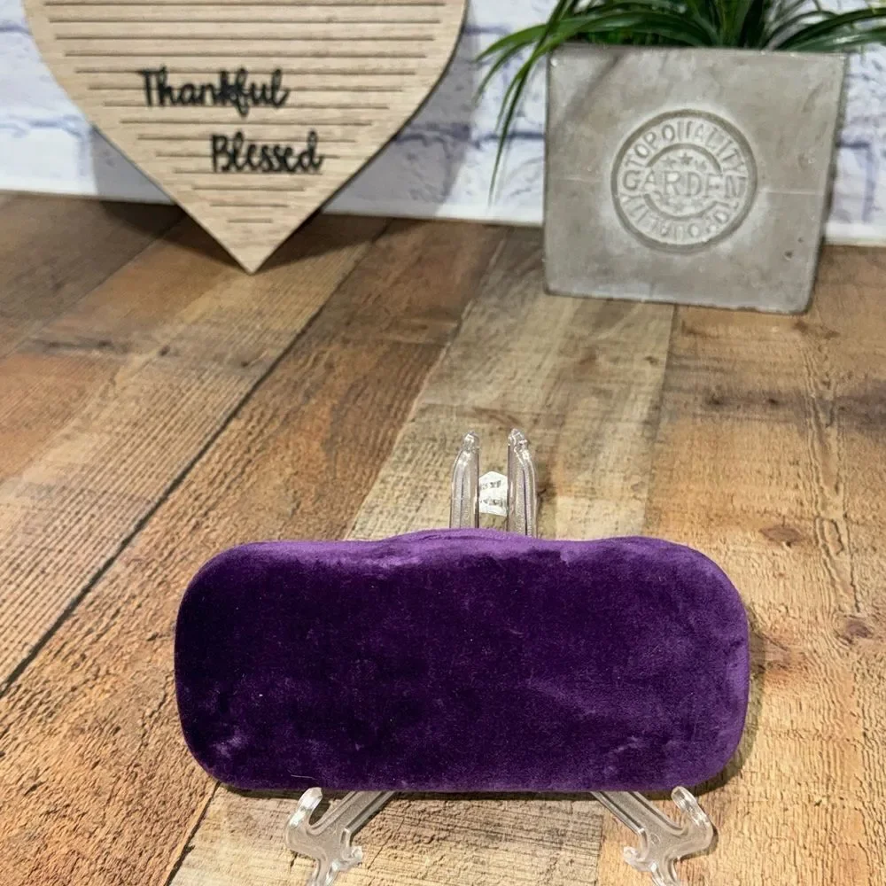 Gucci Purple Velvet Sunglasses Eyeglasses Case.